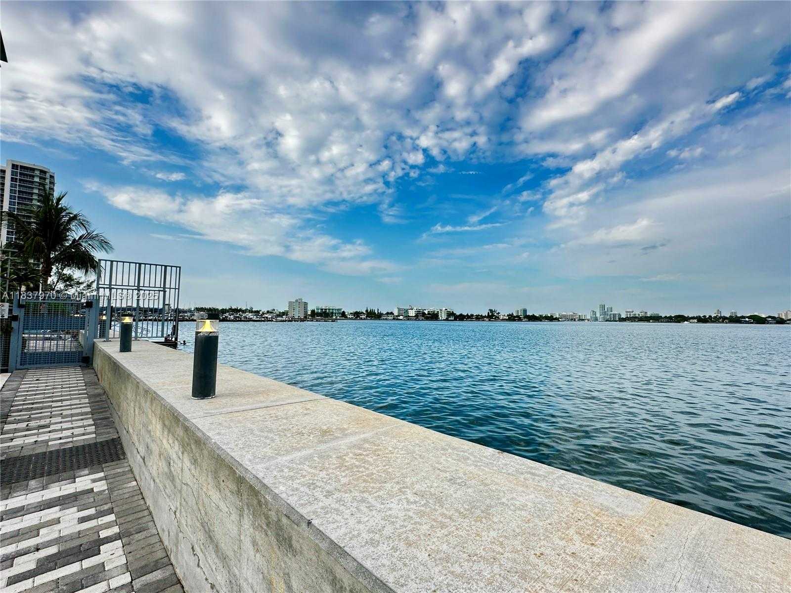 Small Image of 7501 EAST TREASURE DR #1P, North Bay Village Number 38