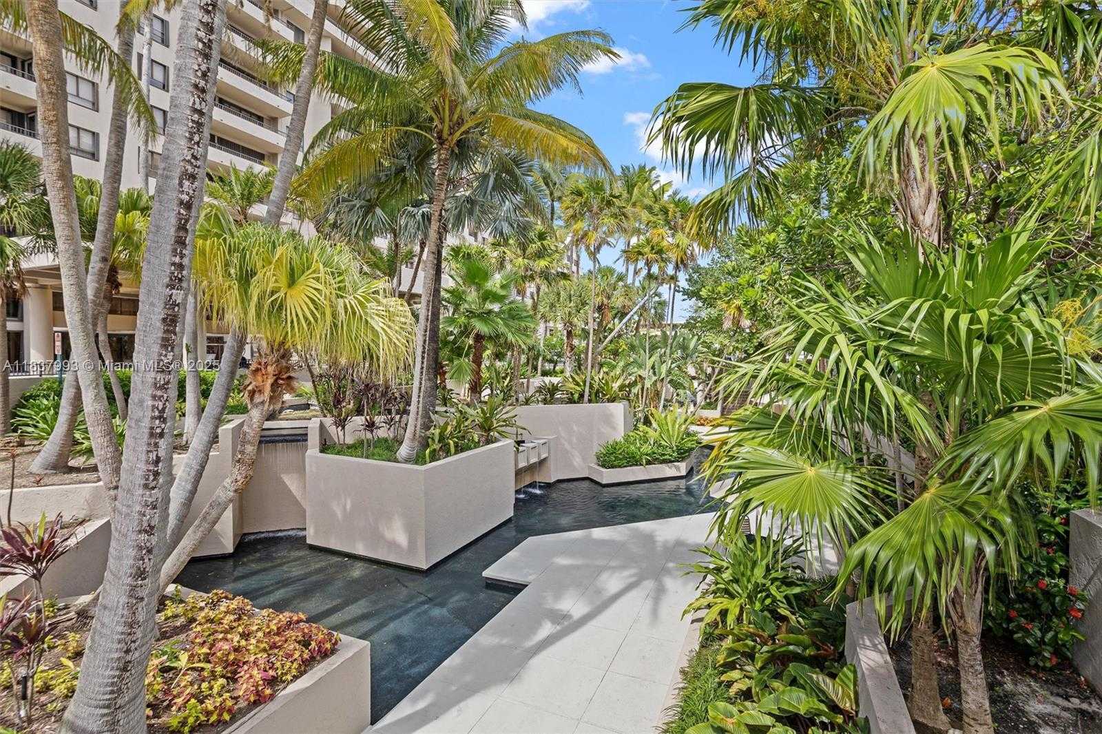 Small Image of Key Biscayne Number 21