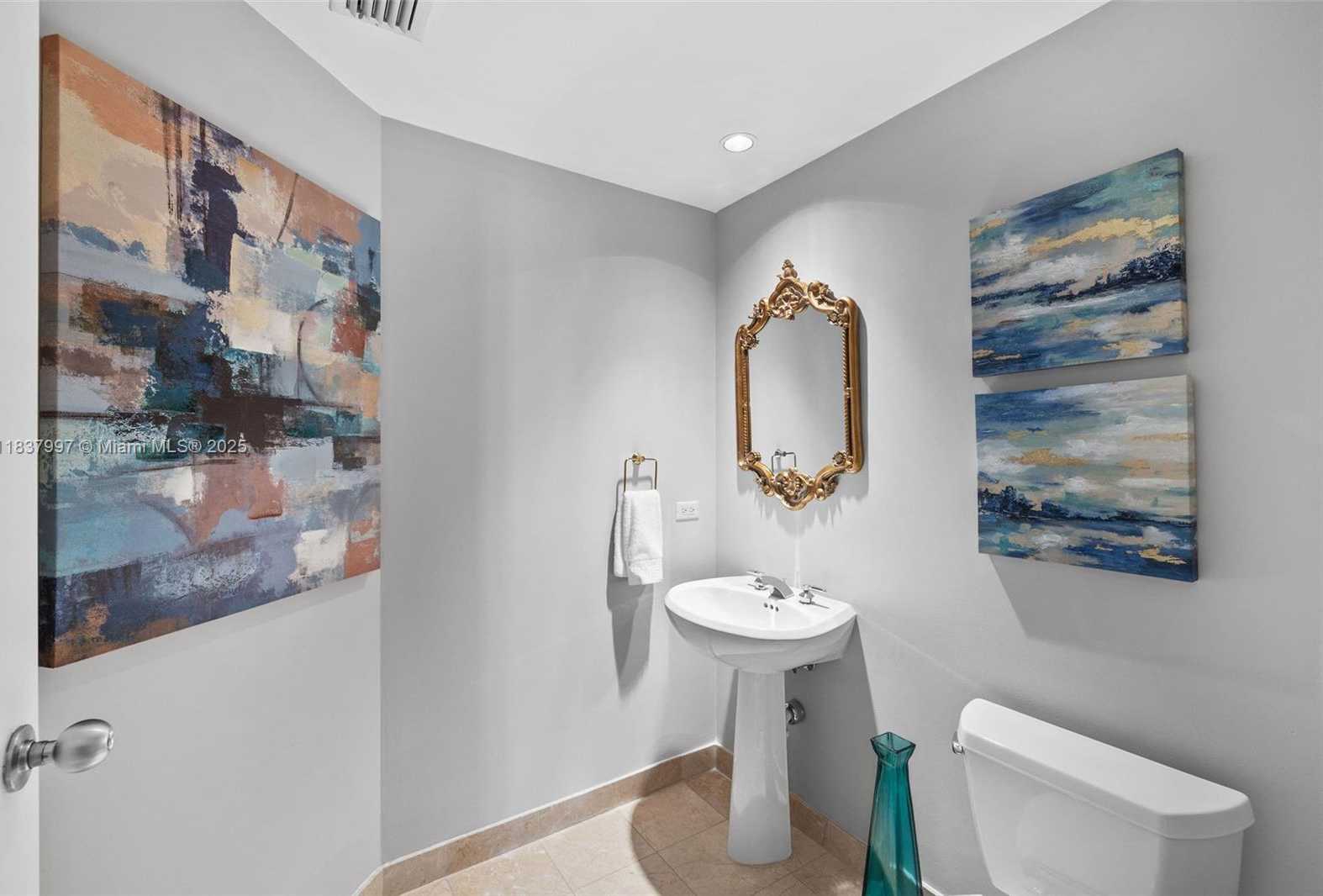 Small Image of 801 BRICKELL KEY BLVD #2006, Miami Number 25