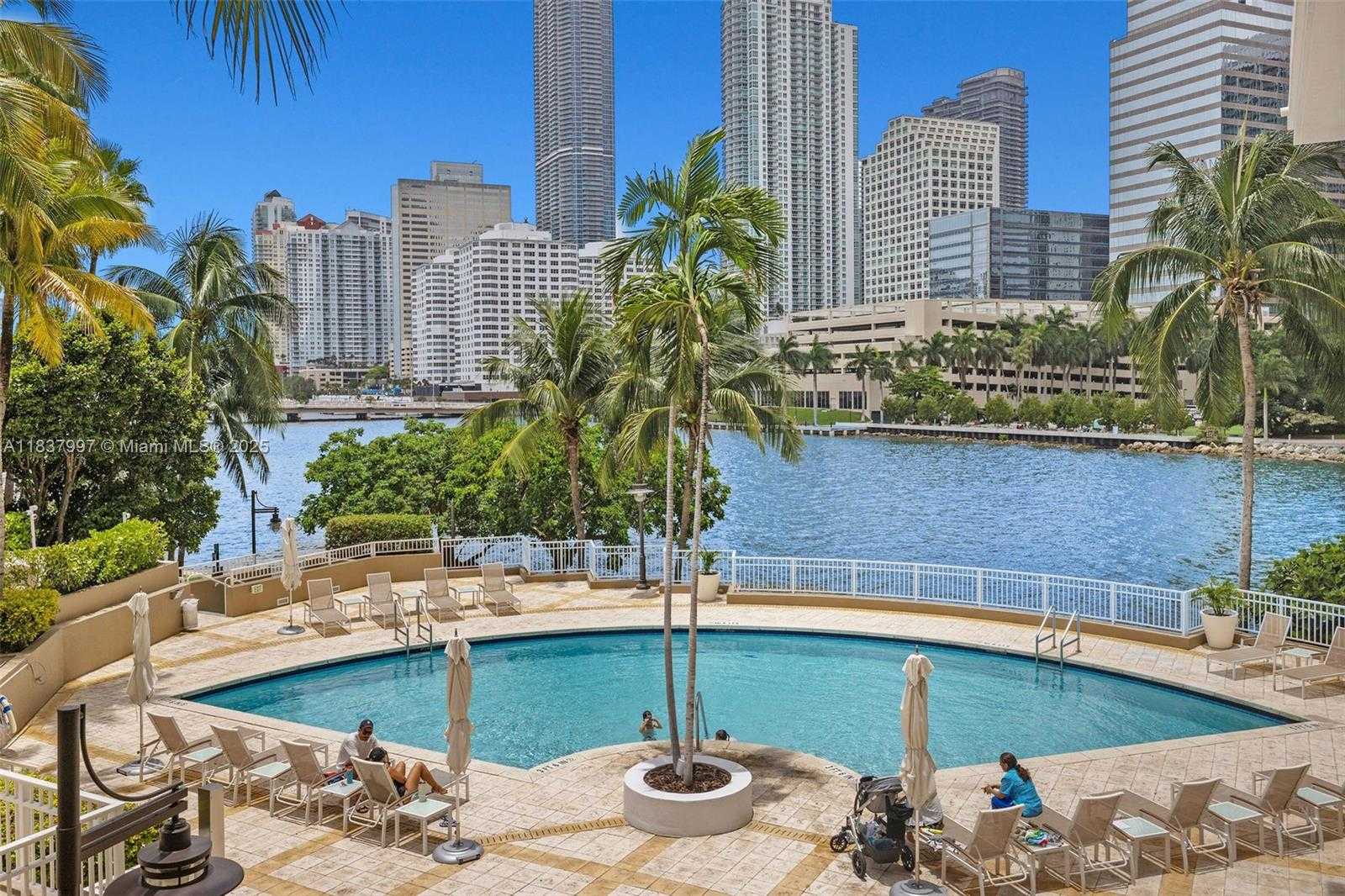 Small Image of 801 BRICKELL KEY BLVD #2006, Miami Number 30