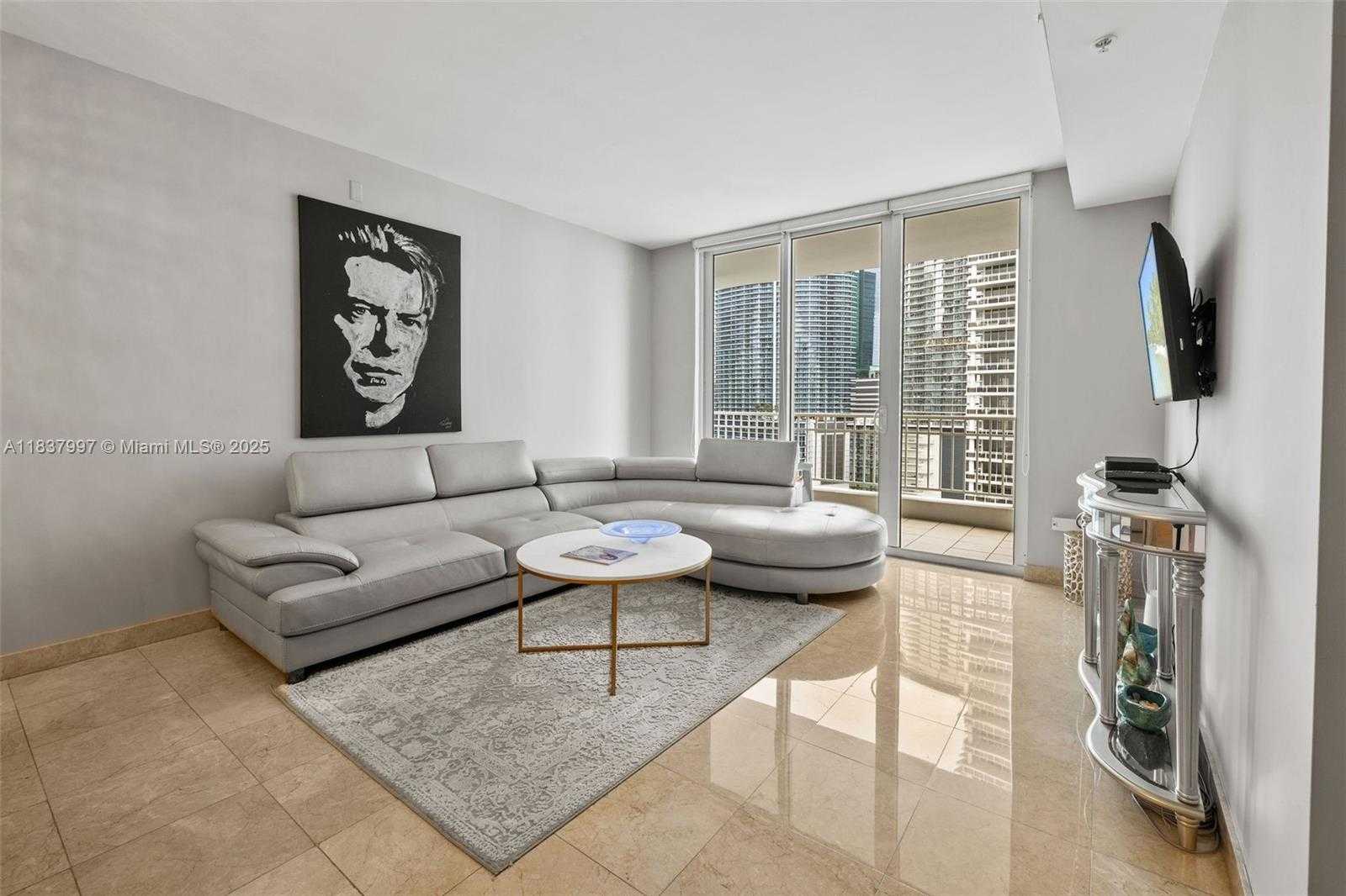Small Image of 801 BRICKELL KEY BLVD #2006, Miami Number 4