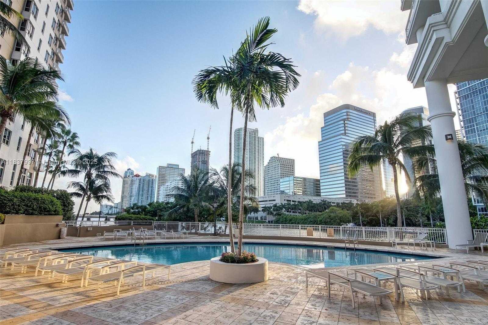 Small Image of 801 BRICKELL KEY BLVD #2006, Miami Number 47