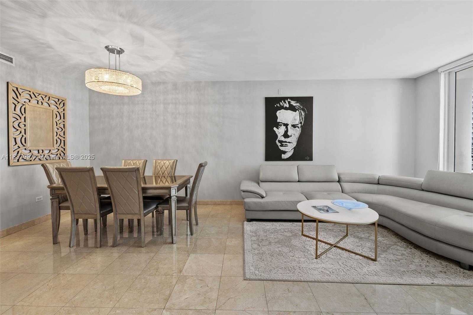 Small Image of 801 BRICKELL KEY BLVD #2006, Miami Number 6