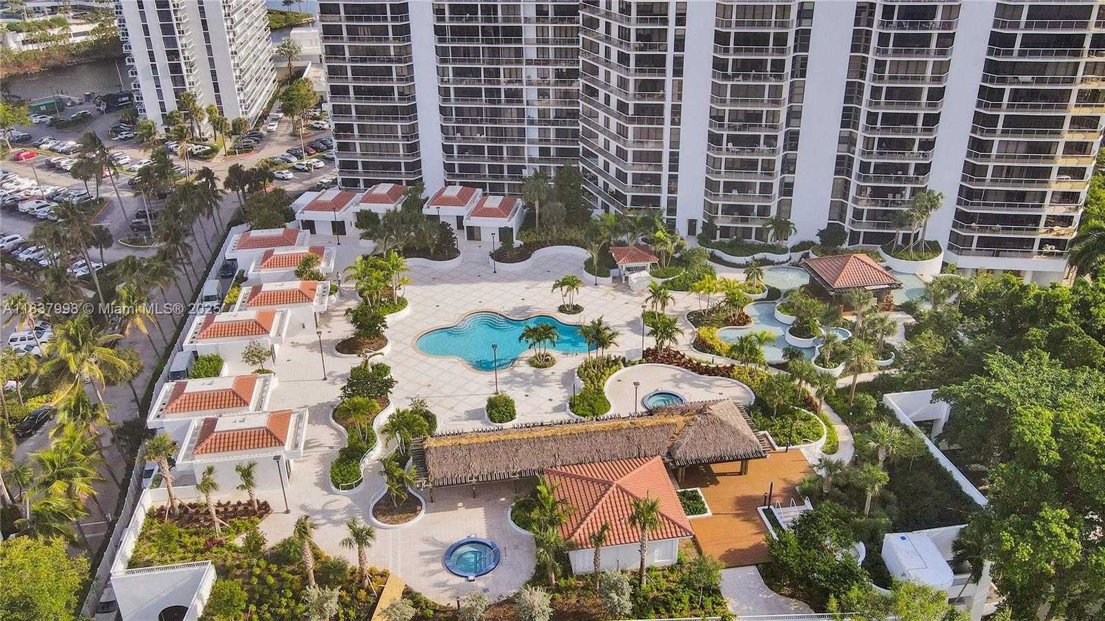 Small Image of 20281 EAST COUNTRY CLUB DR #1801, Aventura Number 11