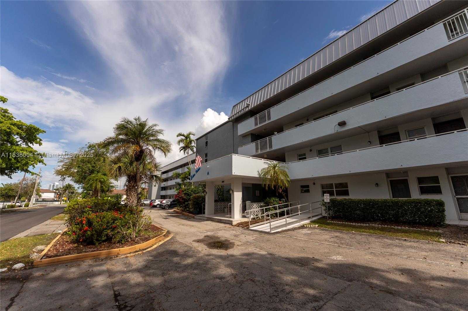 Small Image of 3551 NORTH EAST 169TH ST #411, North Miami Beach Number 9