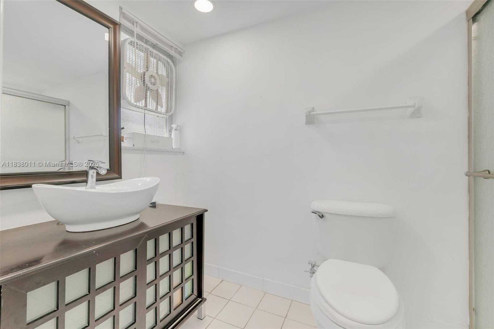 Small Image of 233 NORTH EAST 14TH AVE #108, Hallandale Beach Number 21