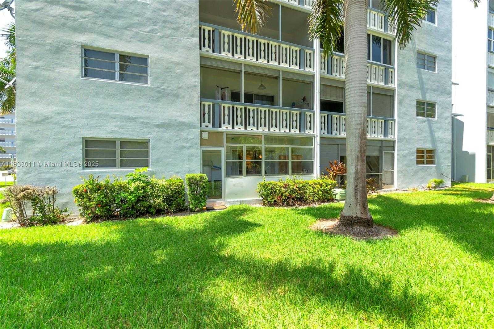 Small Image of 233 NORTH EAST 14TH AVE #108, Hallandale Beach Number 24
