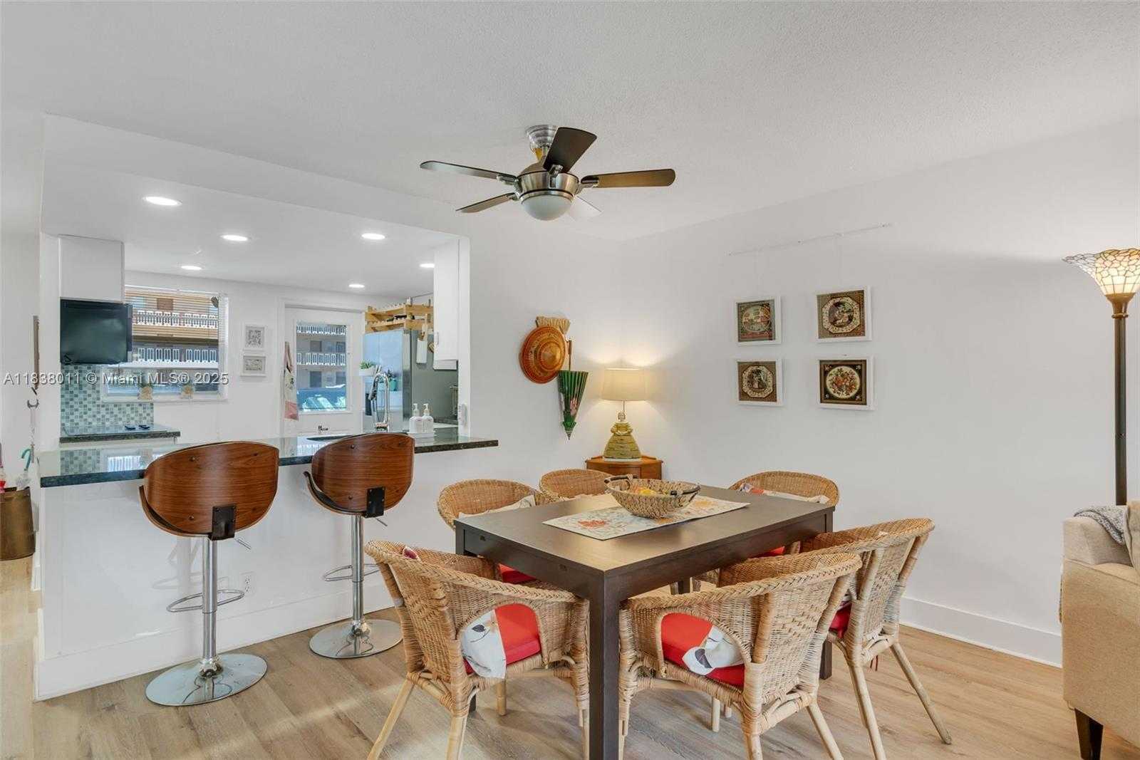 Small Image of 233 NORTH EAST 14TH AVE #108, Hallandale Beach Number 5