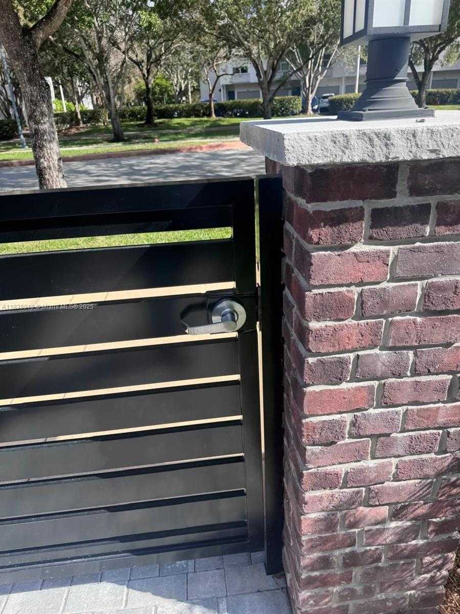 Small Image of 750 NORTH WEST 82ND TER, Plantation Number 10