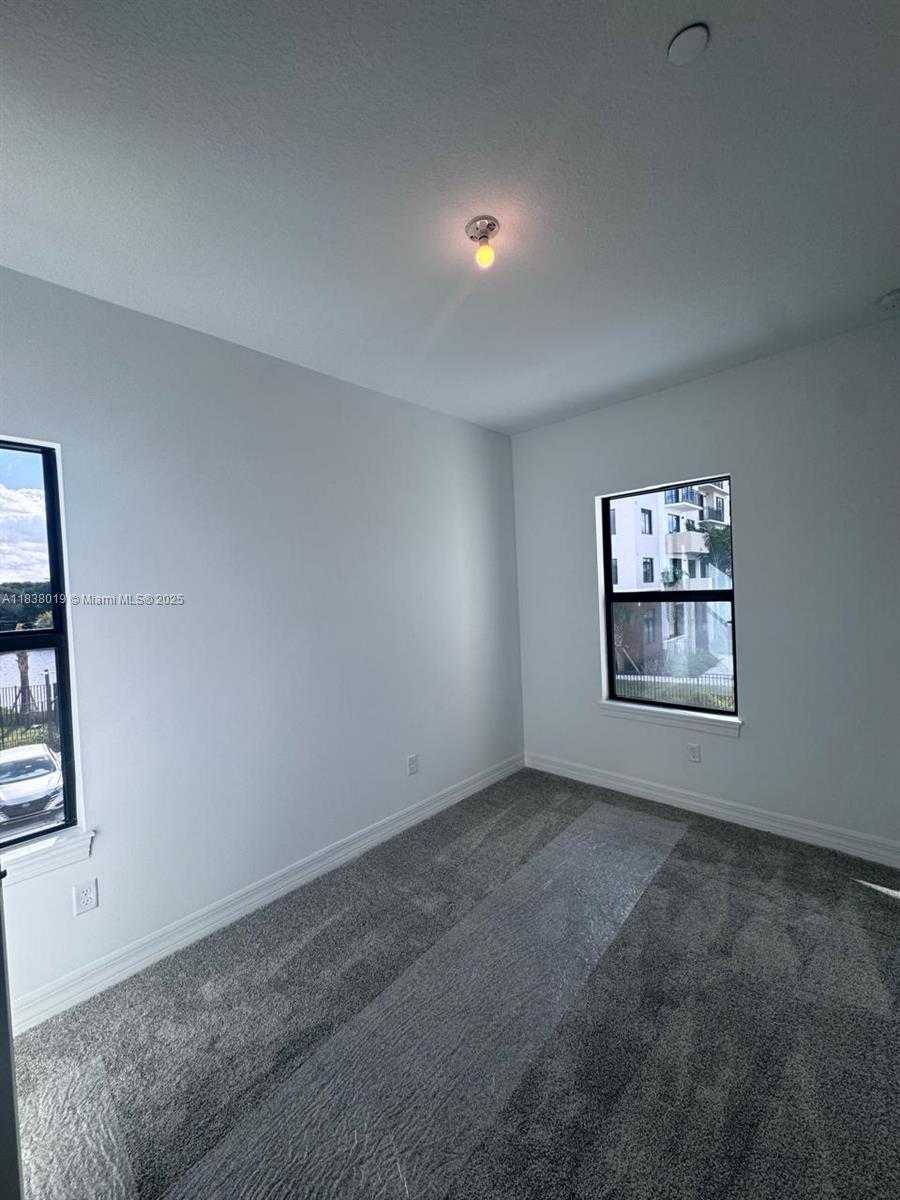 Small Image of 750 NORTH WEST 82ND TER, Plantation Number 18