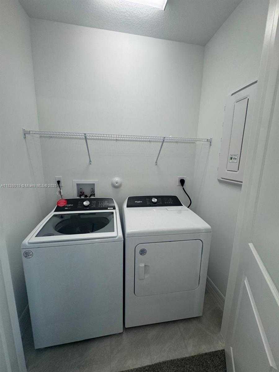 Small Image of 750 NORTH WEST 82ND TER, Plantation Number 29