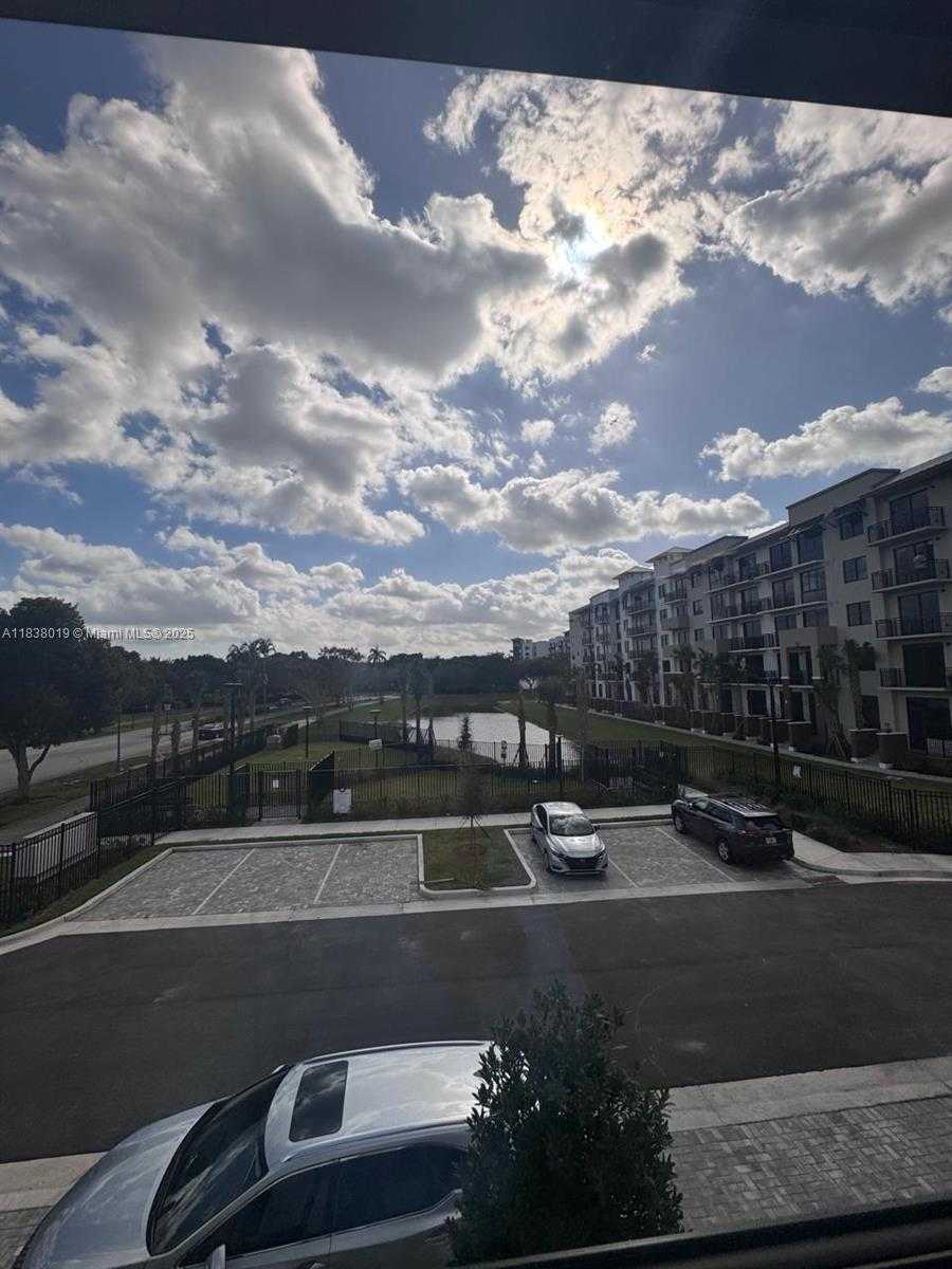 Small Image of 750 NORTH WEST 82ND TER, Plantation Number 30