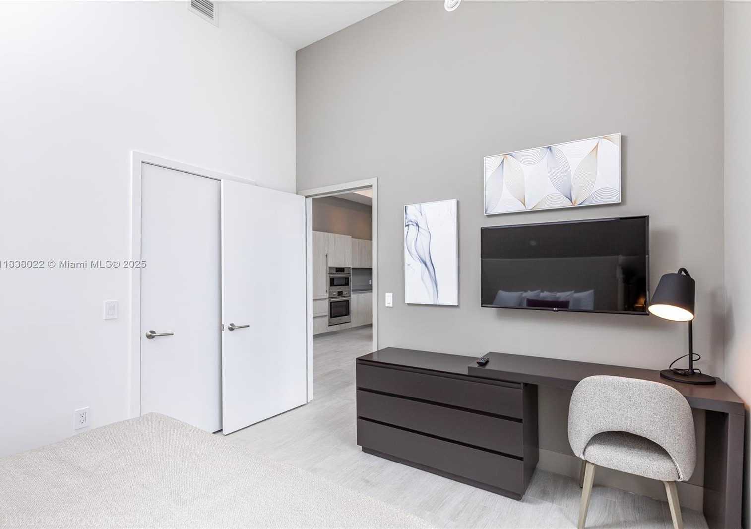 Small Image of 4010 SOUTH OCEAN DR #R509, Hollywood Number 17