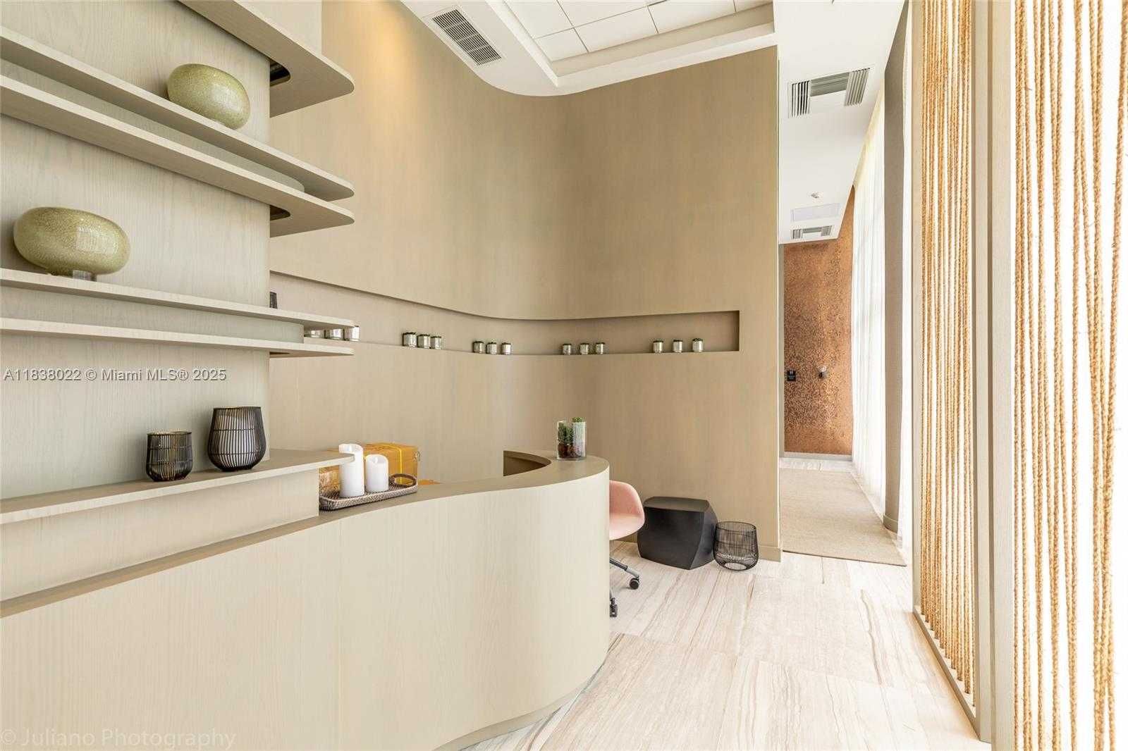 Small Image of 4010 SOUTH OCEAN DR #R509, Hollywood Number 25