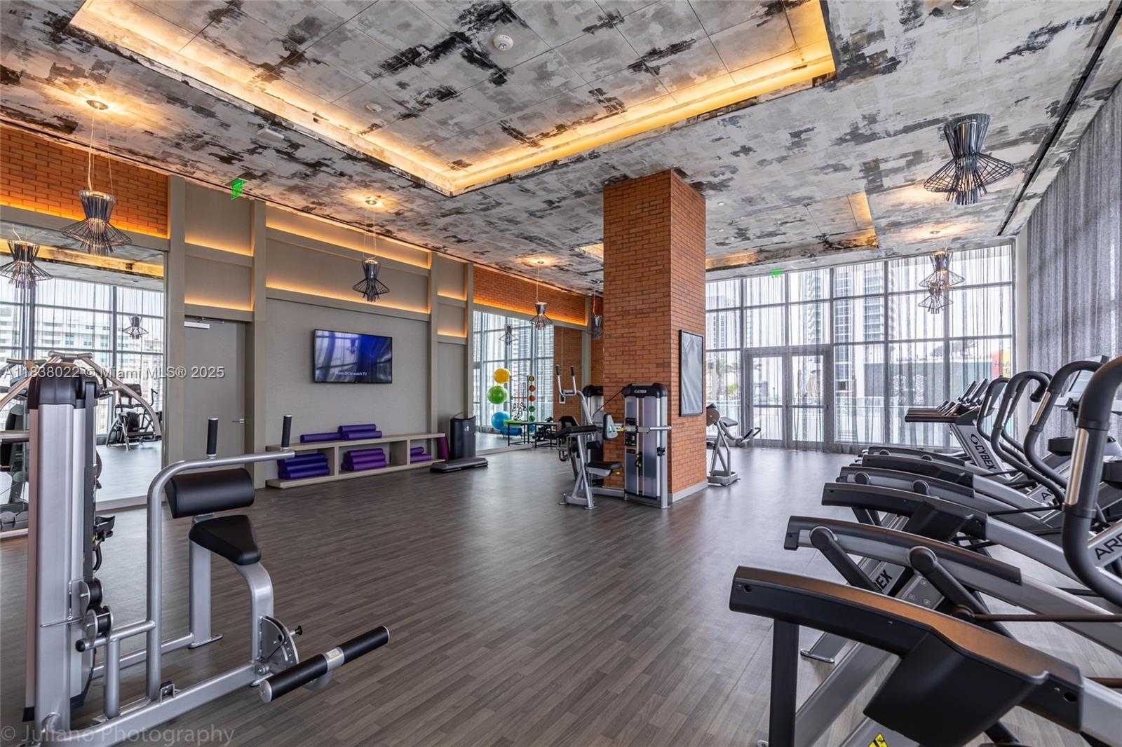Small Image of 4010 SOUTH OCEAN DR #R509, Hollywood Number 28