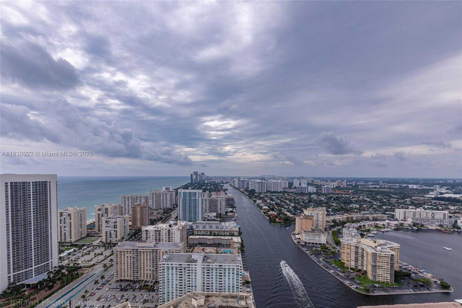Small Image of 4010 SOUTH OCEAN DR #R509, Hollywood Number 36