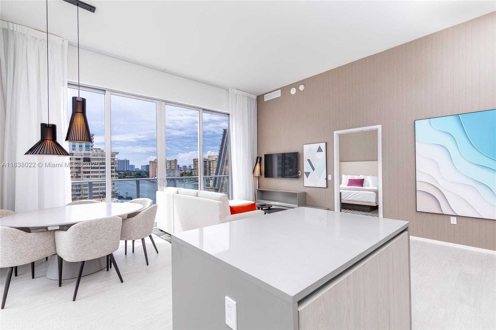 Small Image of 4010 SOUTH OCEAN DR #R509, Hollywood Number 9