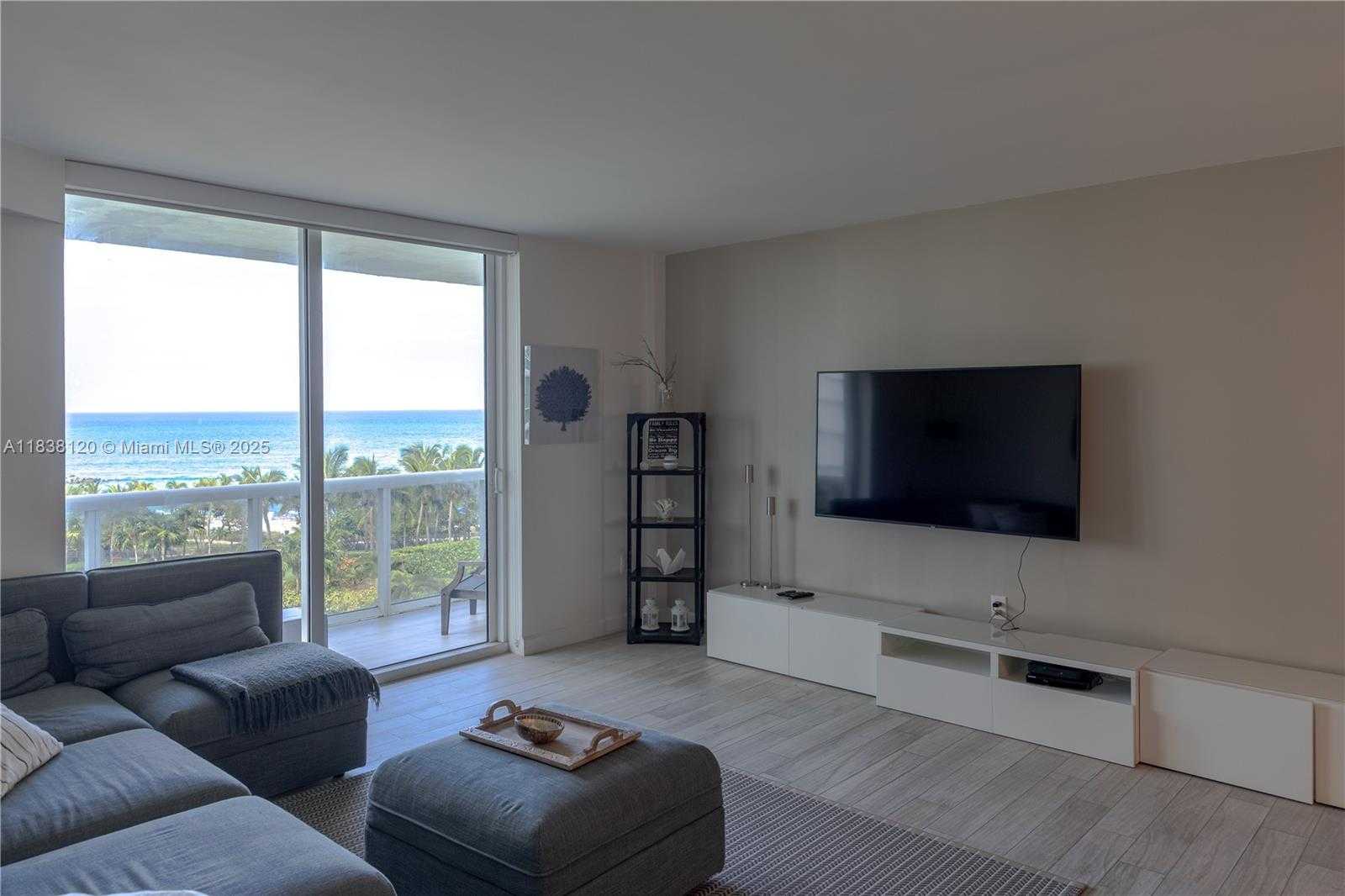 Small Image of 10275 COLLINS AVE #634, Bal Harbour Number 10