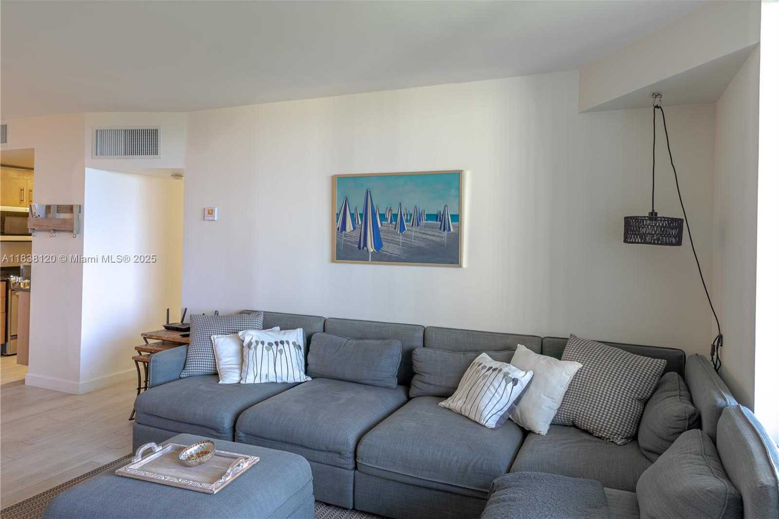 Small Image of 10275 COLLINS AVE #634, Bal Harbour Number 12