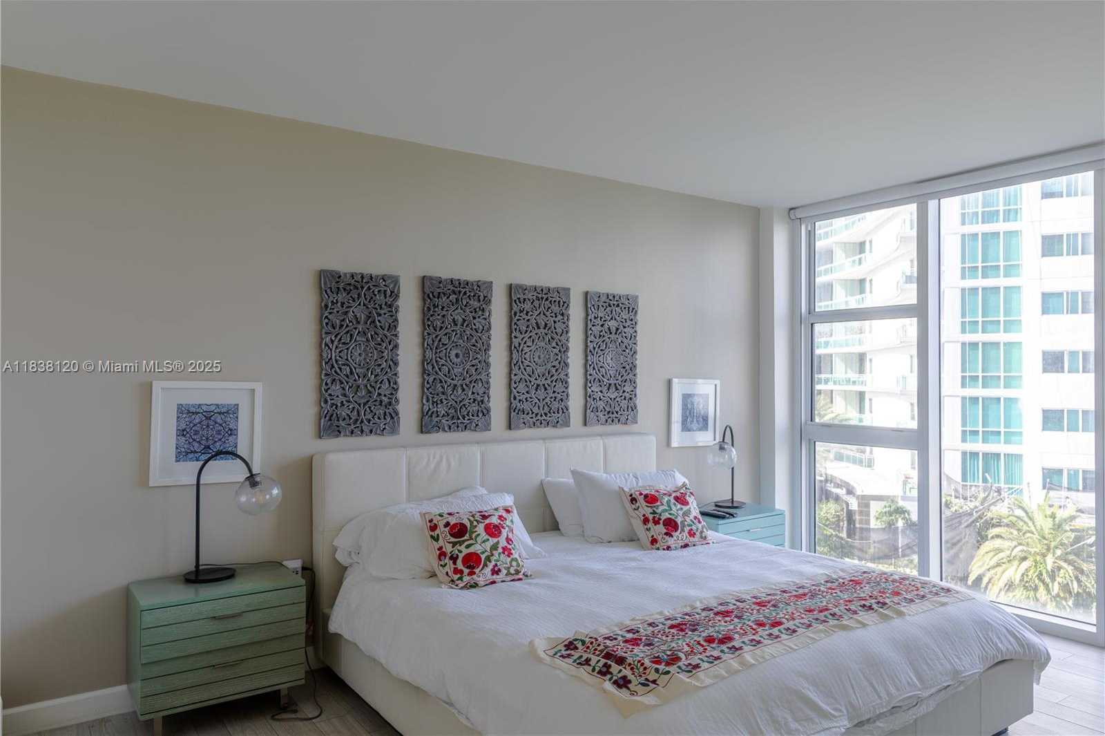 Small Image of 10275 COLLINS AVE #634, Bal Harbour Number 21