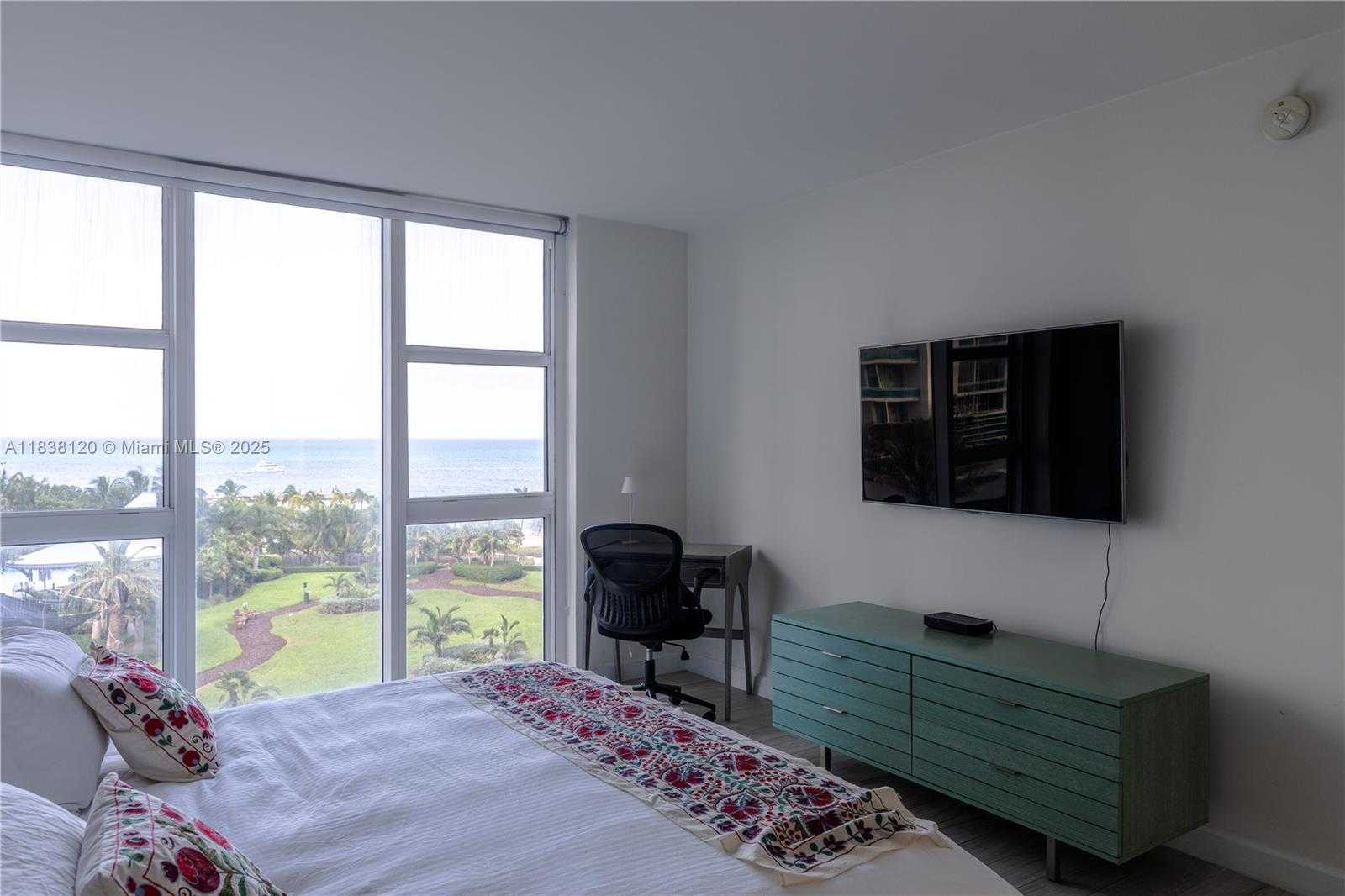 Small Image of 10275 COLLINS AVE #634, Bal Harbour Number 23