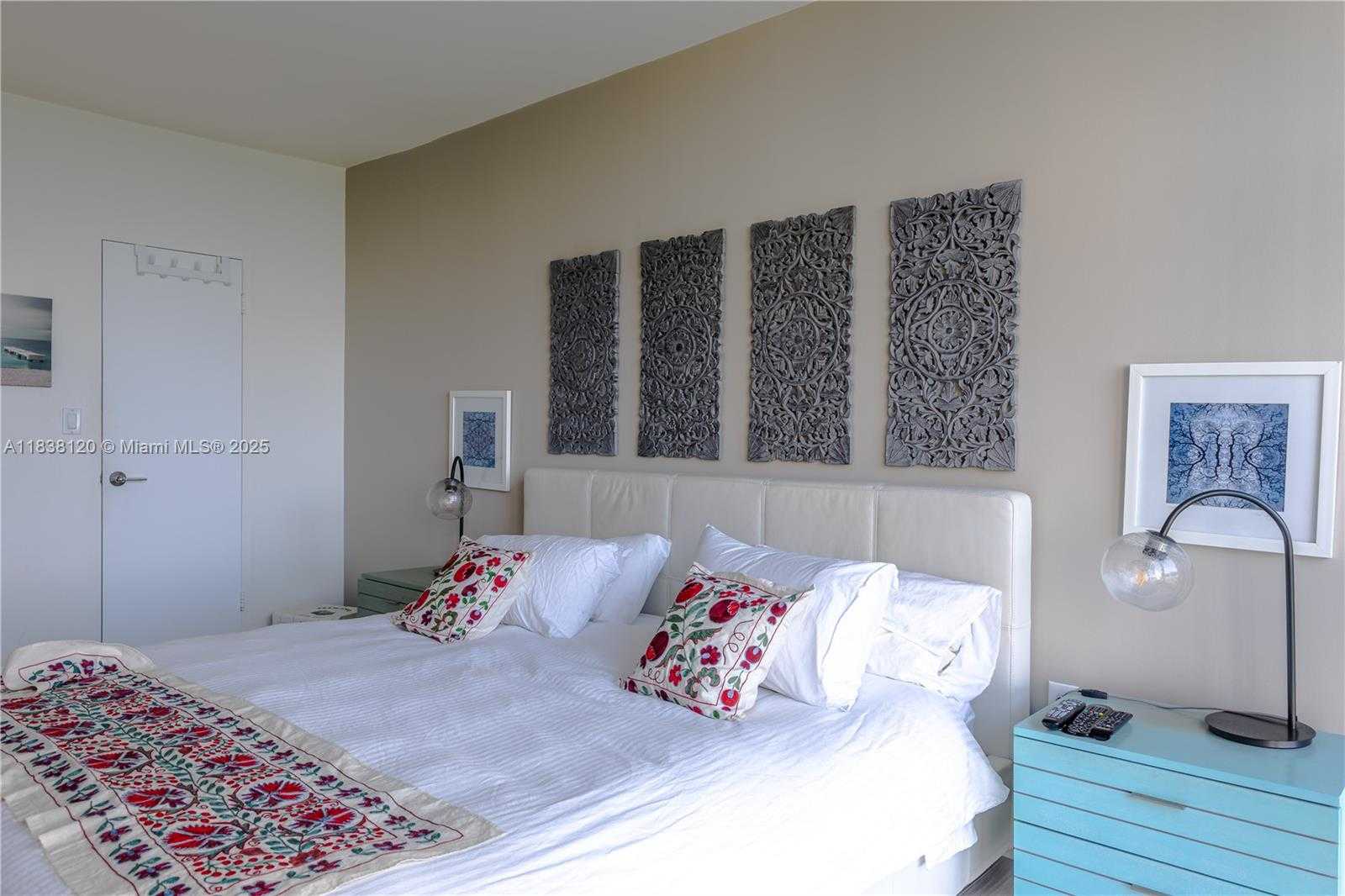 Small Image of 10275 COLLINS AVE #634, Bal Harbour Number 25
