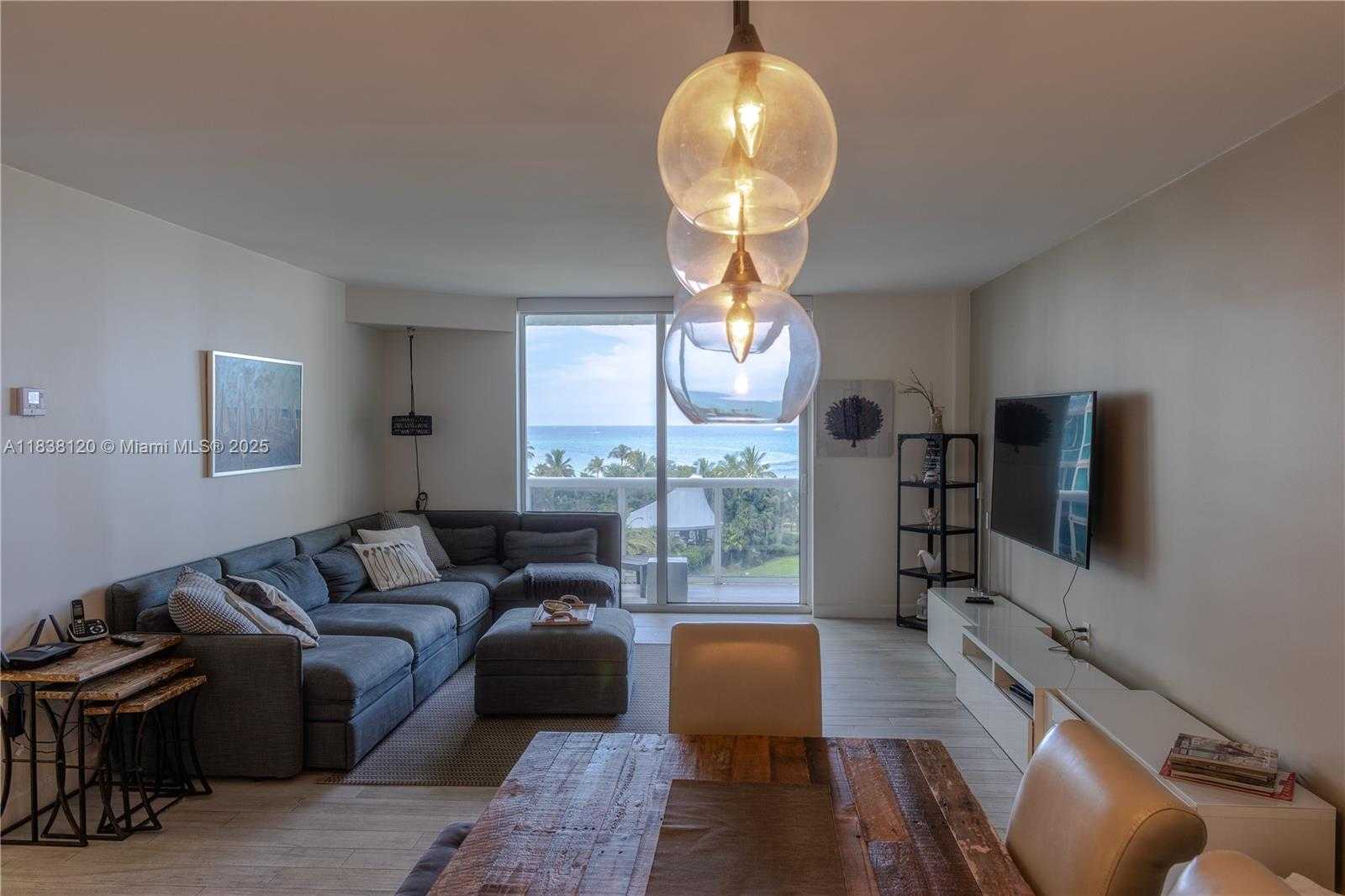 Small Image of 10275 COLLINS AVE #634, Bal Harbour Number 3