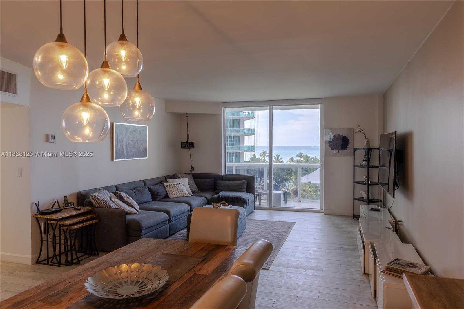 Small Image of 10275 COLLINS AVE #634, Bal Harbour Number 4