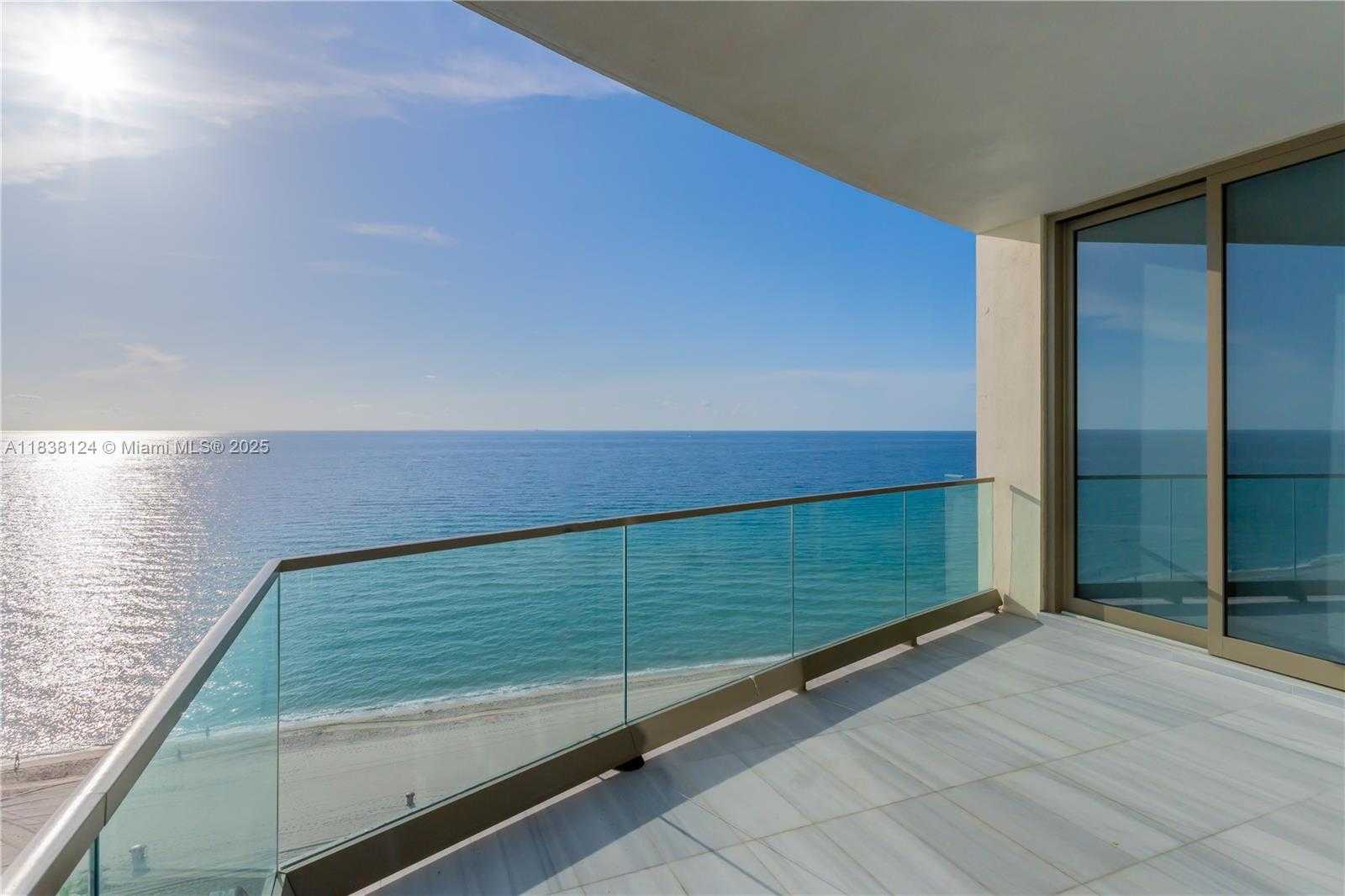 Small Image of 17975 COLLINS AVENUE #1202, Sunny Isles Beach Number 3