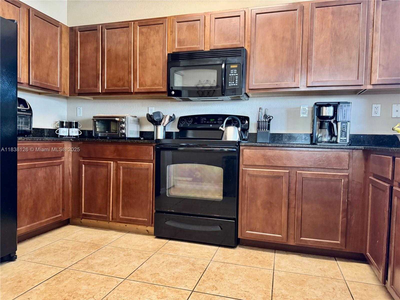Small Image of 8800 NORTH WEST 107TH CT #202, Doral Number 15