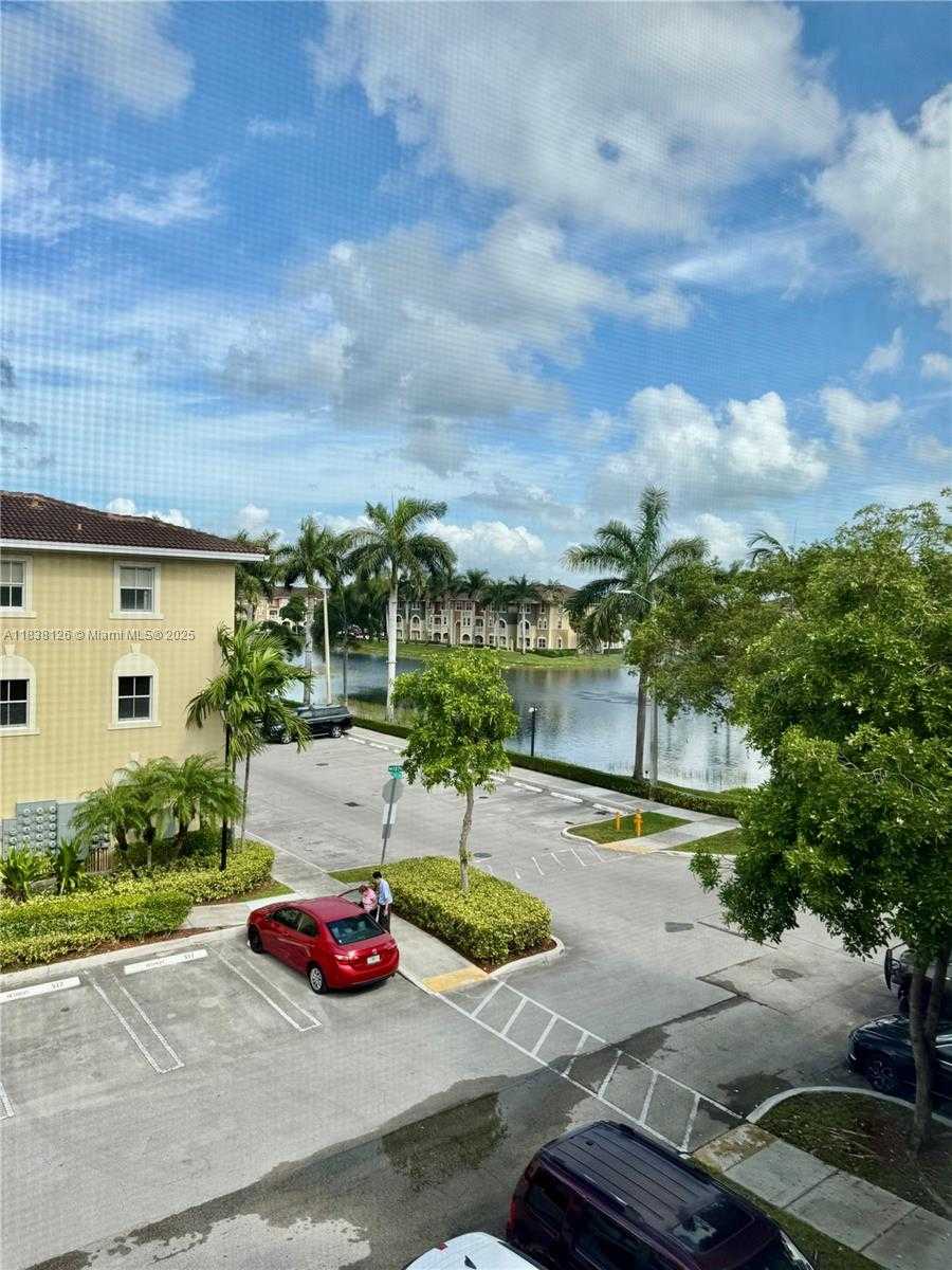 Small Image of 8800 NORTH WEST 107TH CT #202, Doral Number 26