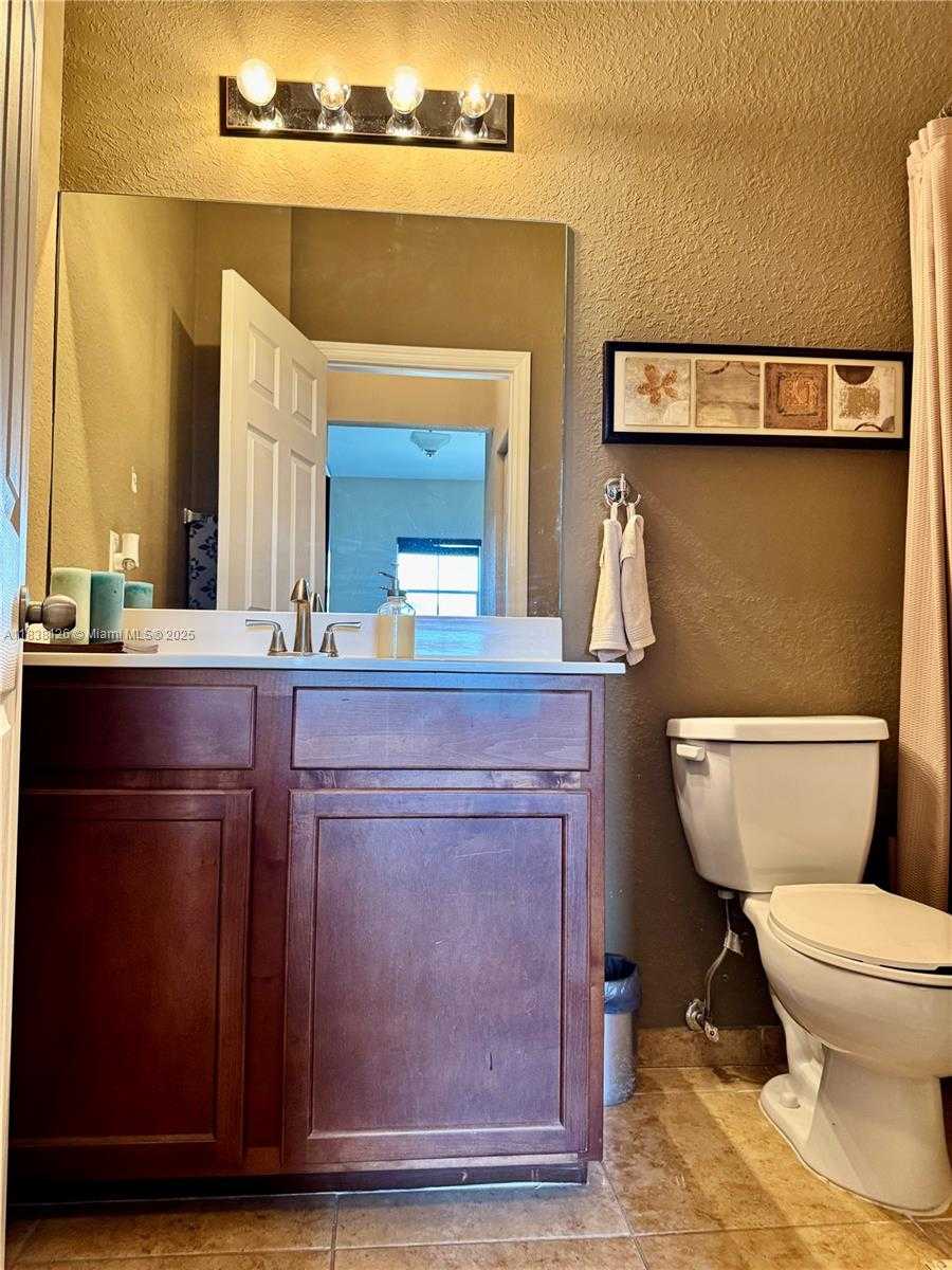 Small Image of 8800 NORTH WEST 107TH CT #202, Doral Number 32