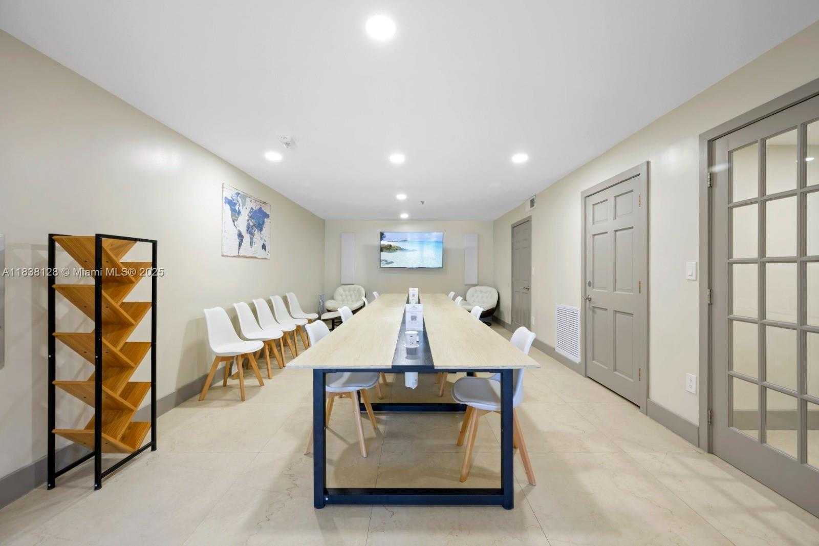 Small Image of 19501 EAST COUNTRY CLUB DR #9306, Aventura Number 16