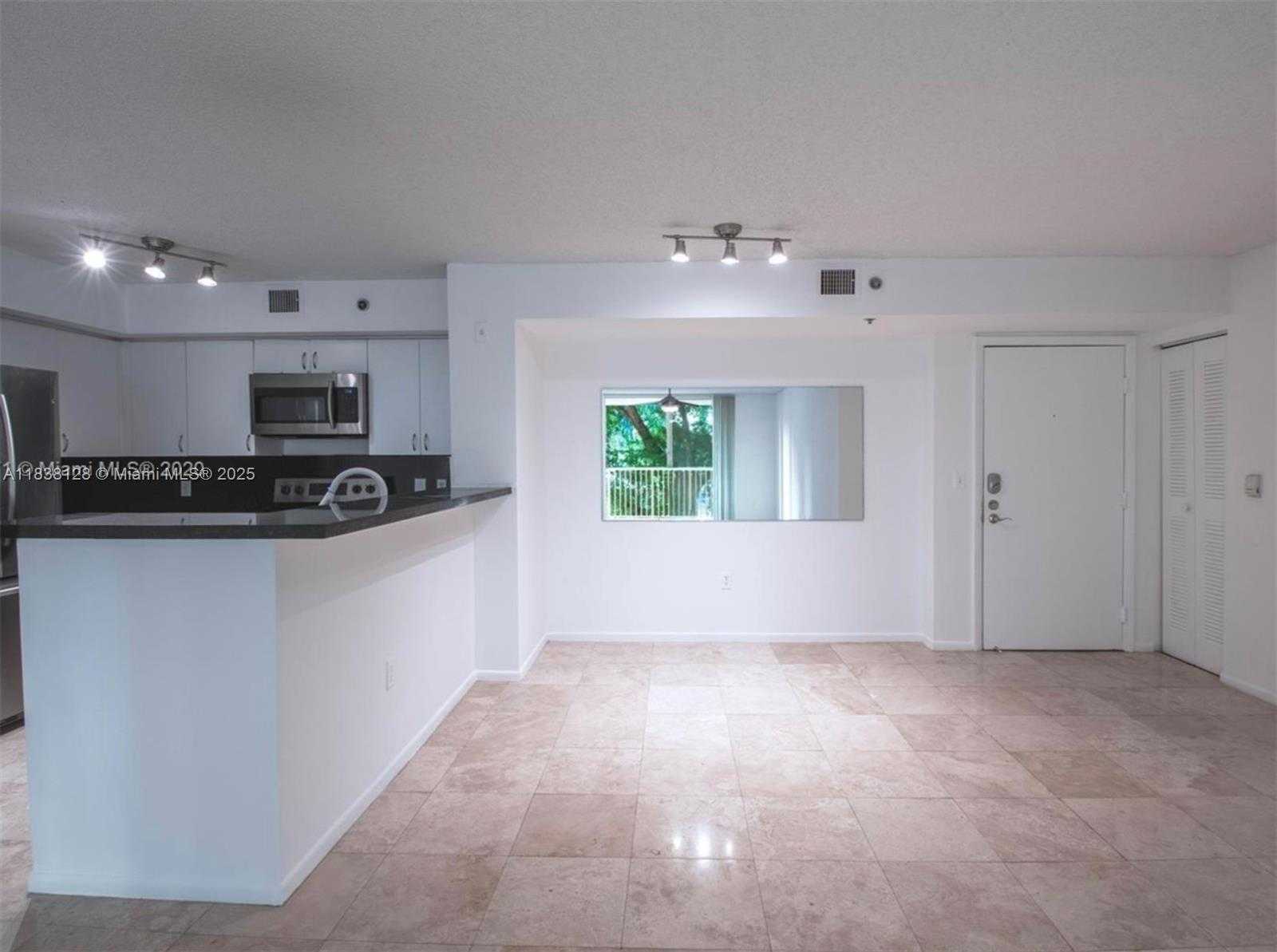 Small Image of 19501 EAST COUNTRY CLUB DR #9306, Aventura Number 3