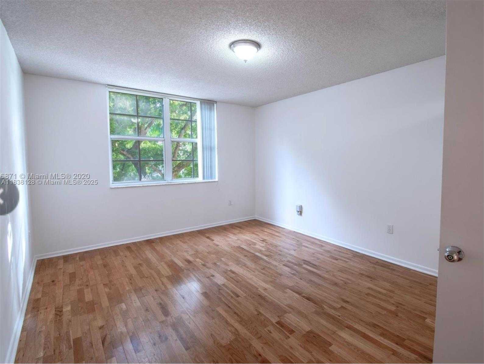 Small Image of 19501 EAST COUNTRY CLUB DR #9306, Aventura Number 8
