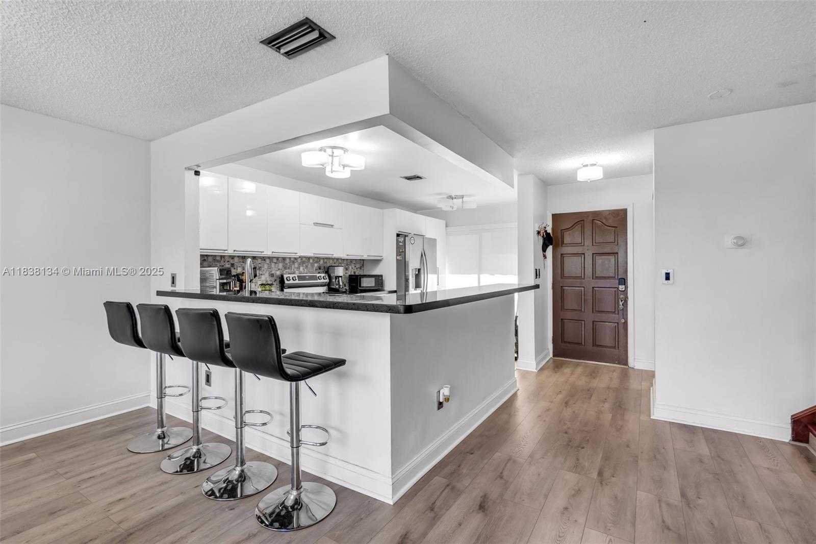 Small Image of 9931 COSTA DEL SOL BLVD #F-107, Doral Number 11