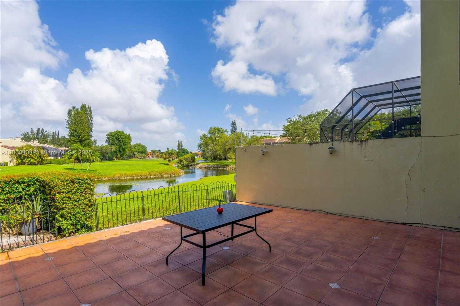 Small Image of 9931 COSTA DEL SOL BLVD #F-107, Doral Number 34