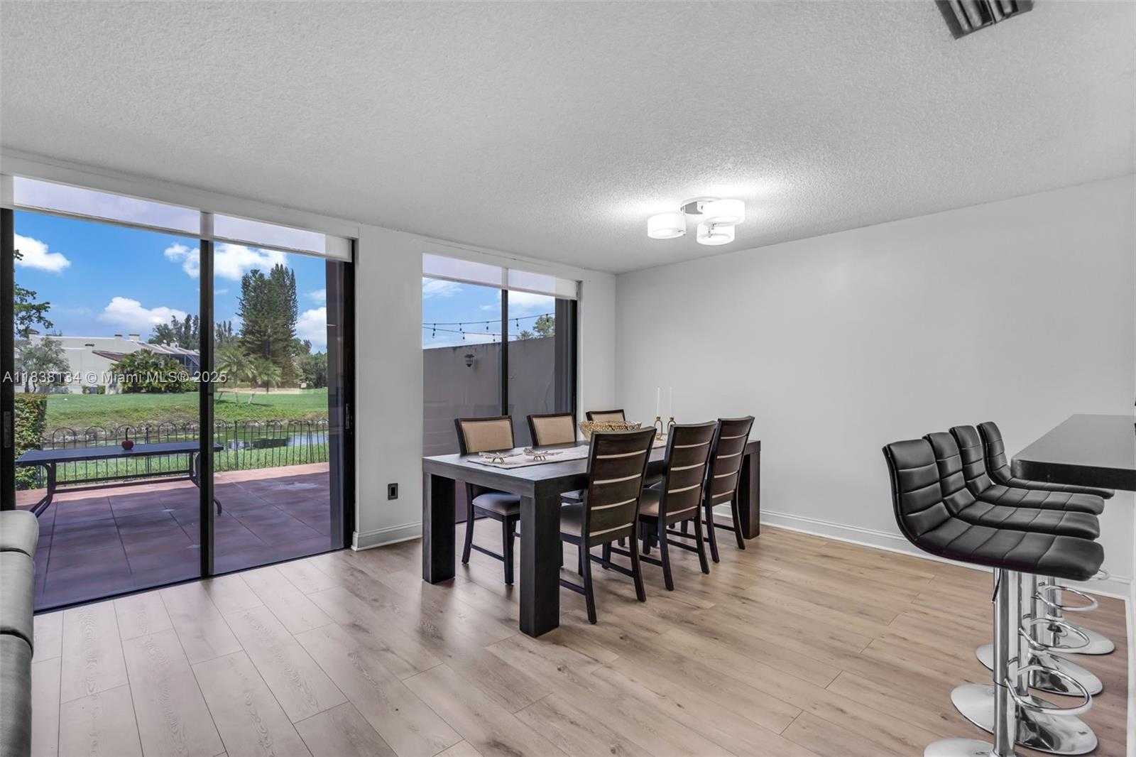 Small Image of 9931 COSTA DEL SOL BLVD #F-107, Doral Number 8