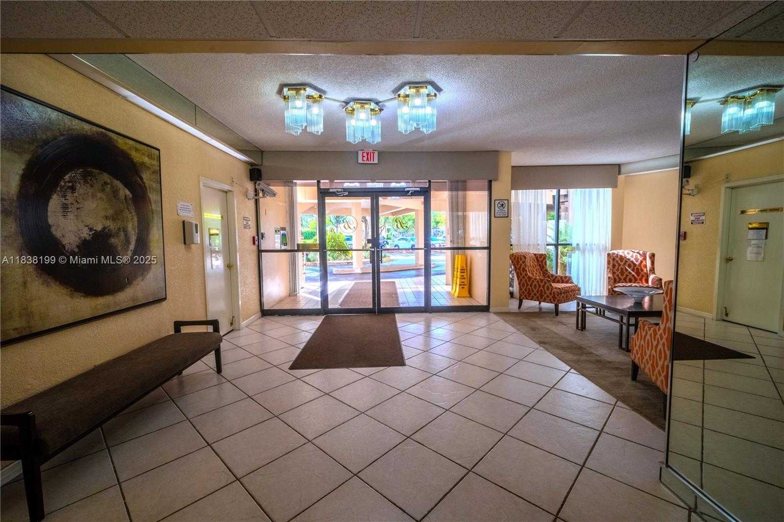 Small Image of 1300 SAINT CHARLES PL #613, Pembroke Pines Number 18