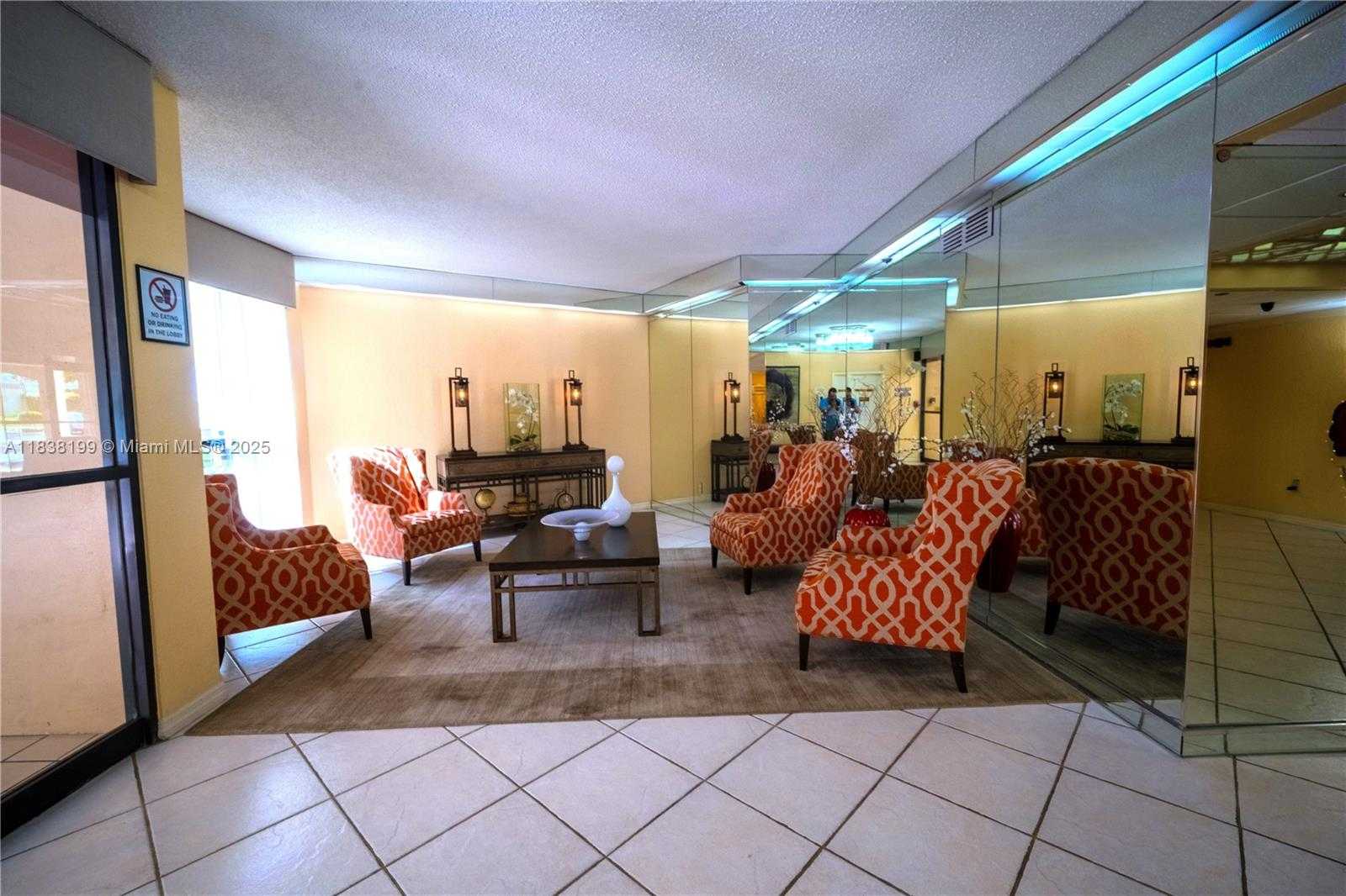 Small Image of 1300 SAINT CHARLES PL #613, Pembroke Pines Number 20