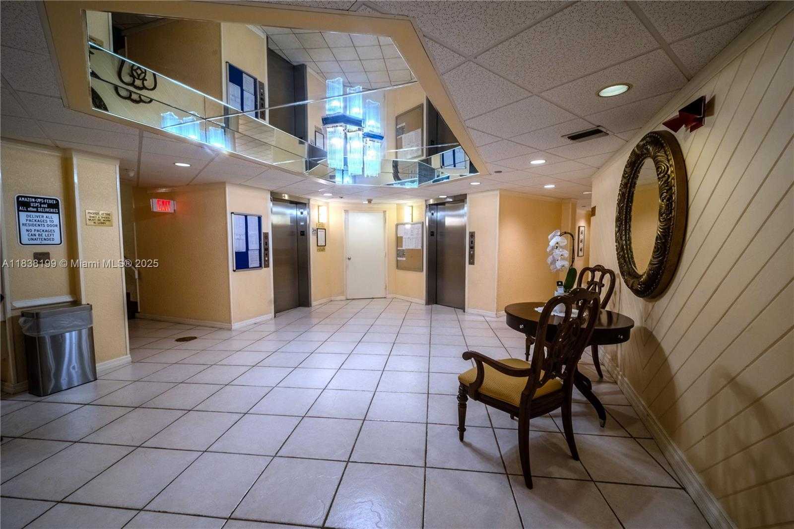 Small Image of 1300 SAINT CHARLES PL #613, Pembroke Pines Number 23