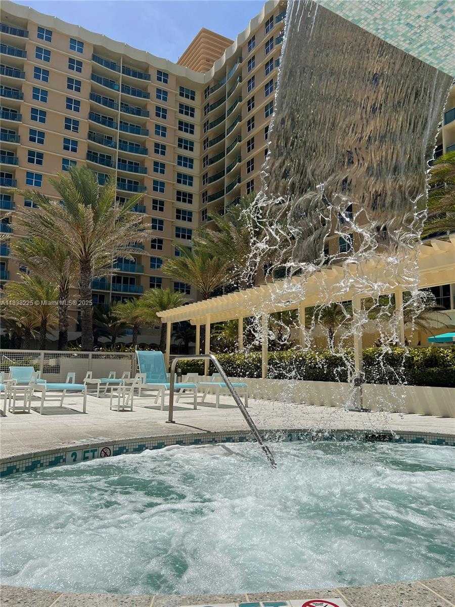 Small Image of 2501 SOUTH OSEAN DR #532, Hollywood Number 12