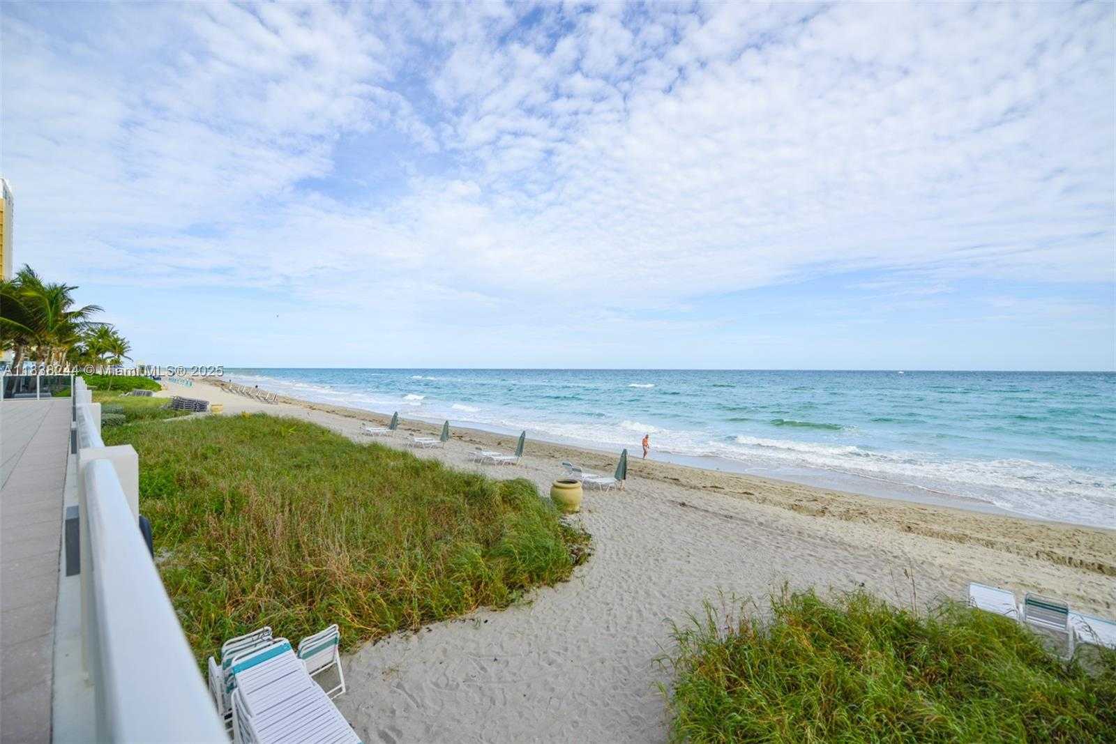 Small Image of 2751 SOUTH OCEAN DR #1707S, Hollywood Number 33
