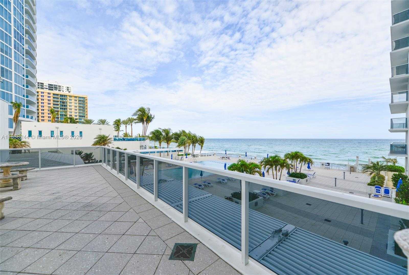 Small Image of 2751 SOUTH OCEAN DR #1707S, Hollywood Number 35