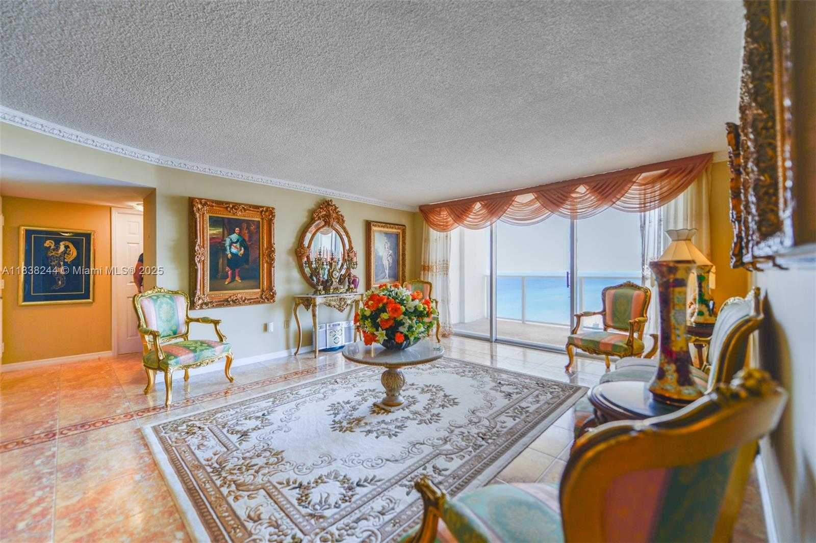 Small Image of 2751 SOUTH OCEAN DR #1707S, Hollywood Number 4