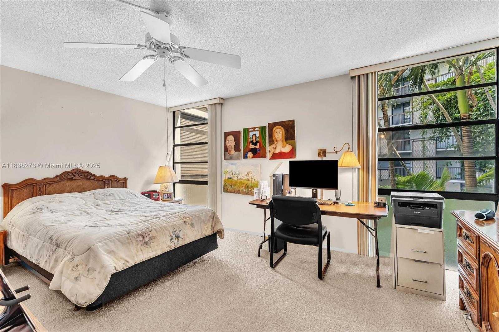 Small Image of 20400 NORTH EAST COUNTRY CLUB DR #215, Aventura Number 22