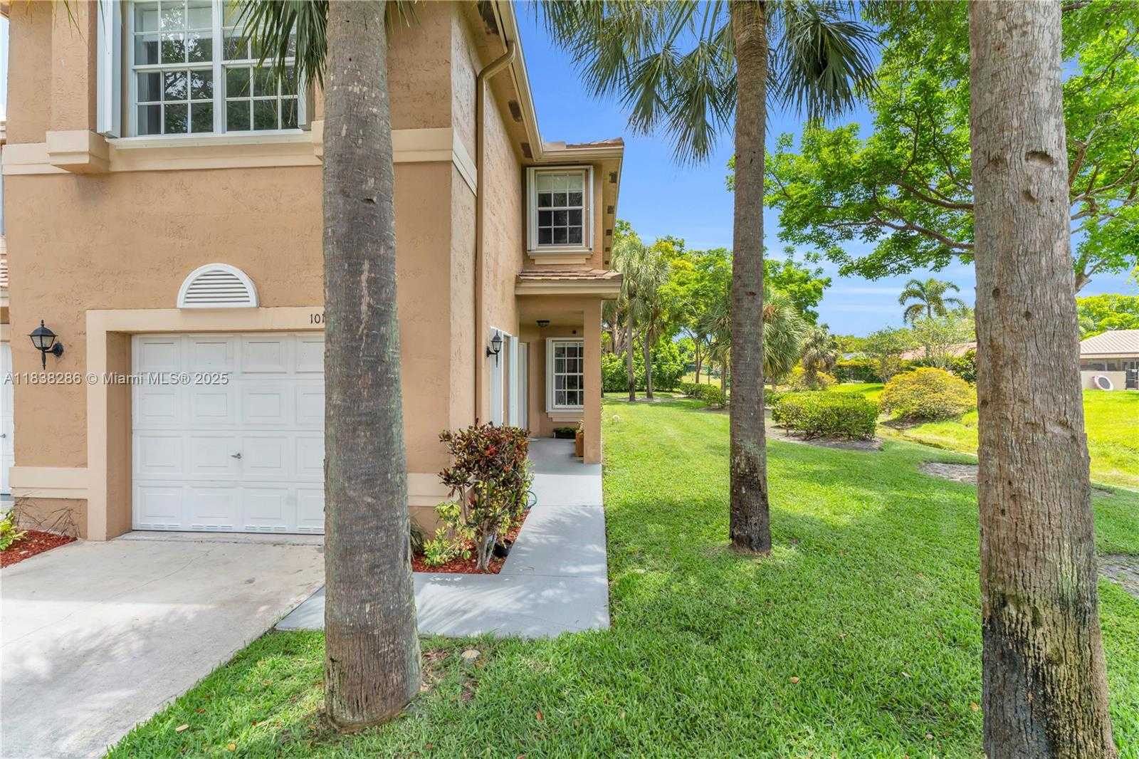 Small Image of 10104 ROYAL PALM BLVD #107-C, Coral Springs Number 27