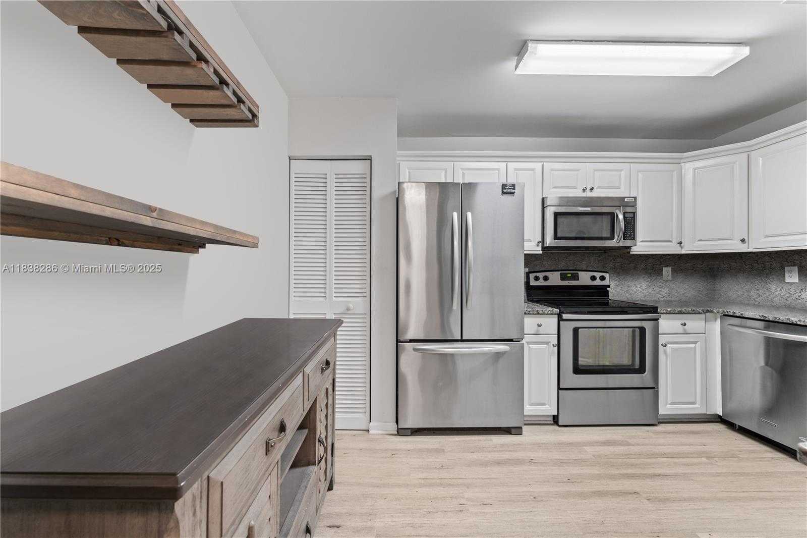 Small Image of 10104 ROYAL PALM BLVD #107-C, Coral Springs Number 4
