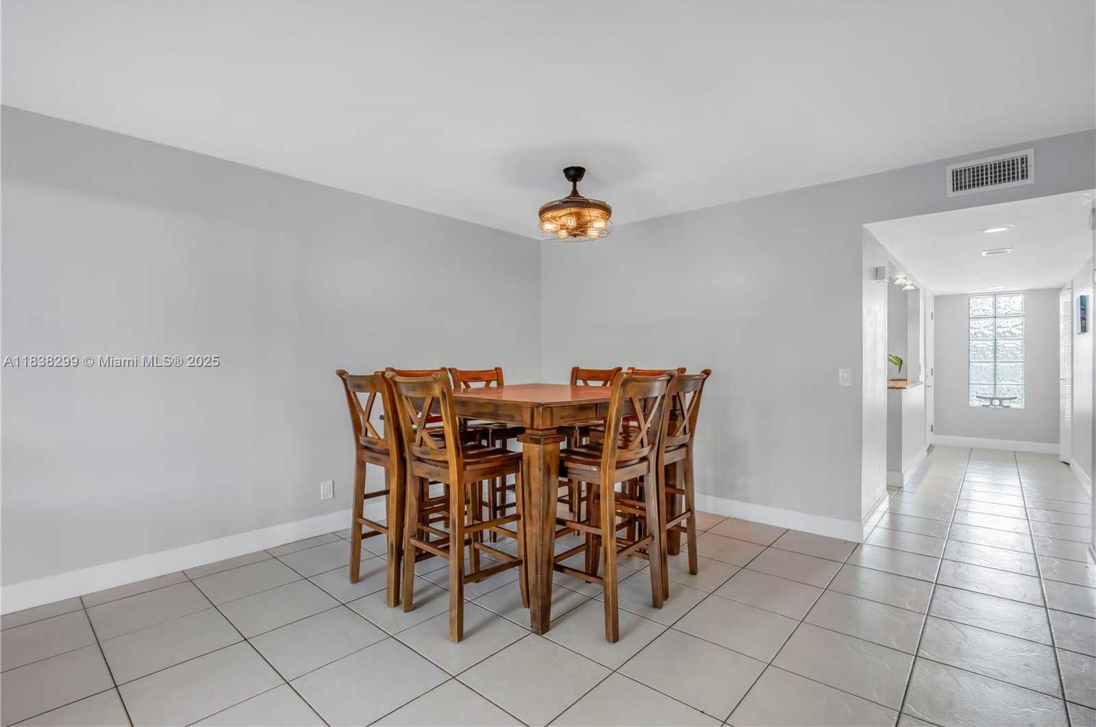 Small Image of 302 LAKEVIEW DR #202, Weston Number 18