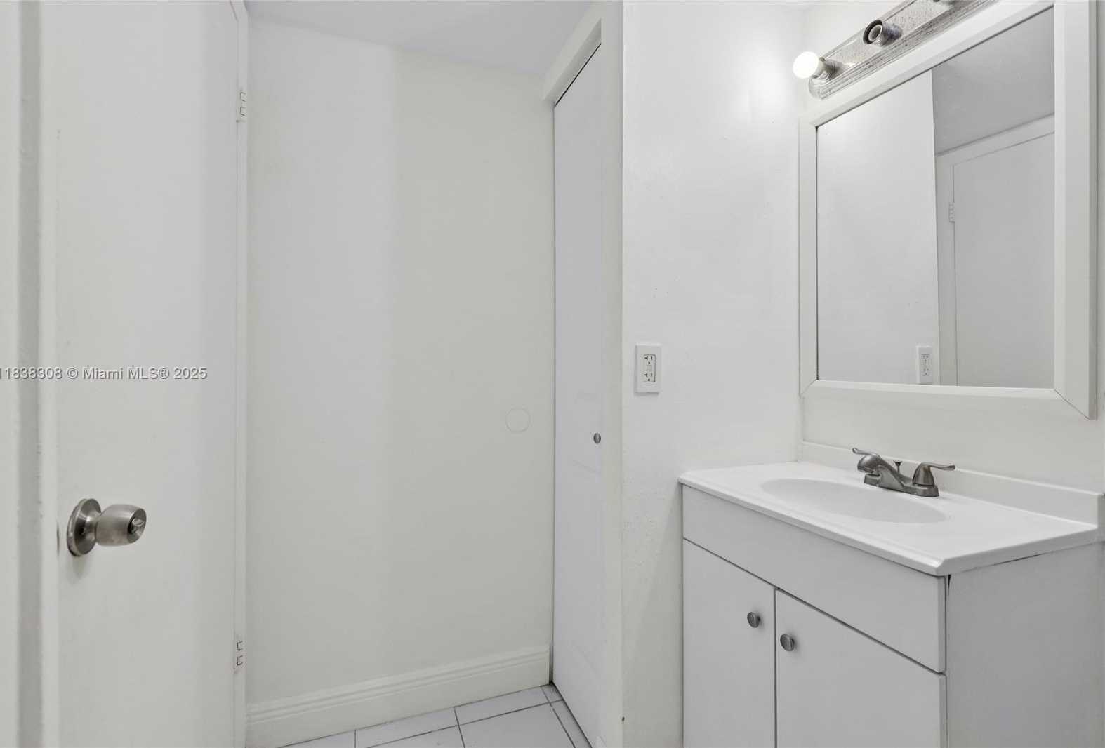Small Image of 7407 SOUTH WEST 152ND AVE #4-103, Miami Number 11